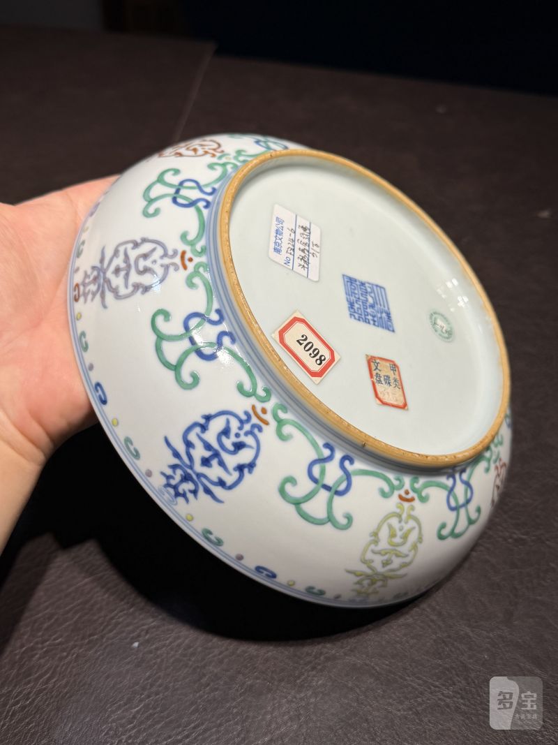 清乾隆 青花斗彩寿字纹盘 - 图13